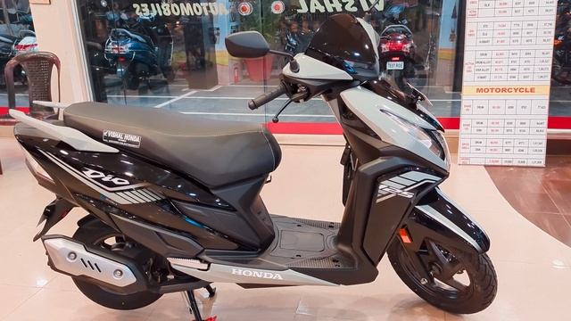 New E20 Honda Dio 125 Smart - Black with Gray смотреть онлайн