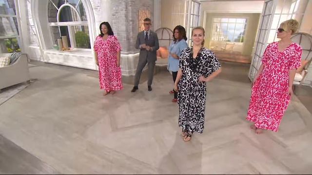 Joan Rivers Sensational Swirl Pattern Knit Caftan on QVC смотреть онлайн