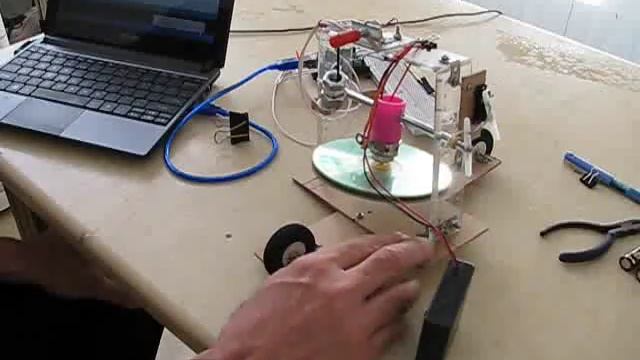 Gyro Bike Experiment 1 смотреть онлайн
