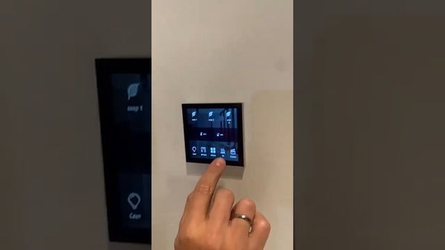 В этом видео мы расскажем вам о том, как управлять отоплением в вашем доме с помощью смартфона. смотреть онлайн