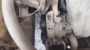 Натяжка приводного ремня на Митсубиси Лансер