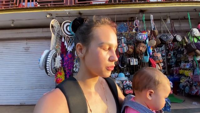 16. Что продаётся в Гоа. Центральный рынок на Калангут-Бага роад смотреть онлайн