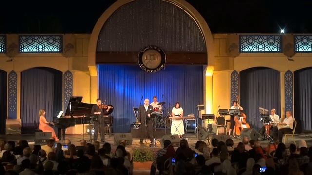 Farid El Atrash: Ya Zahratan Fe Khayali смотреть онлайн