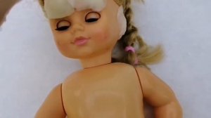 Как вывести пятна ручки и фломастера на кукле | Убрать и стереть пятна ручки и фломастера с игрушек