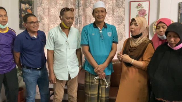 เกษียณอายุราชการครูสะมะแอ смотреть онлайн