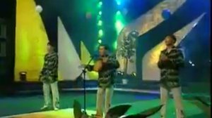 "Жеңеше-ай" - Әуен тобы. 2004 جەڭەشە-اي - ءاۋەن توبى