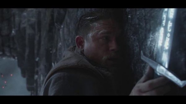 King Arthur vs Vortigern - The Last Epic Fight of King Arthur: Legend of the Sword 2017