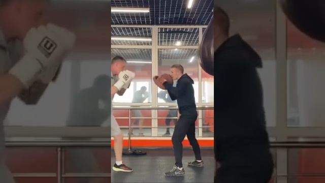 Персональные тренировки по боксу и кикбоксингу Г Сочи центр прогресса бокса смотреть онлайн