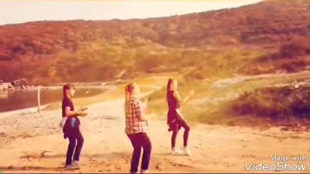 Танец под песню DESPACITO. смотреть онлайн