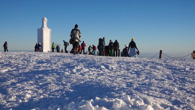 Пец под Снежкой,горная вершина Снежкa,Чехия смотреть онлайн