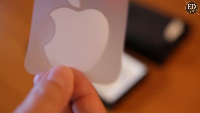 iPhone 12 Pro: распаковка «Айфона» нового поколения смотреть онлайн