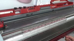 Одноцветный рельефный (теневой) жаккард на машине Silver Reed ??♀️