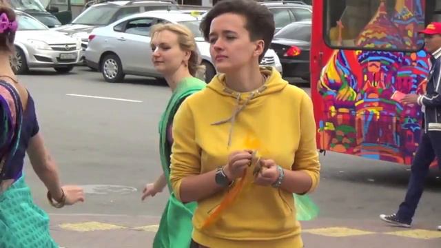 Возвращение харинамы на Арбат смотреть онлайн