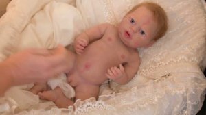 Кукла реборн силиконовая, пьет и писает.