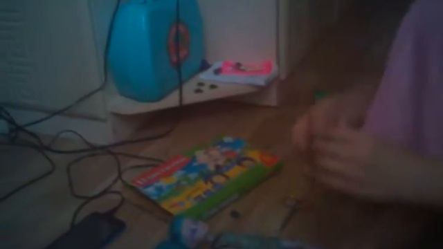 Чиним кукле ручку.ч2 смотреть онлайн