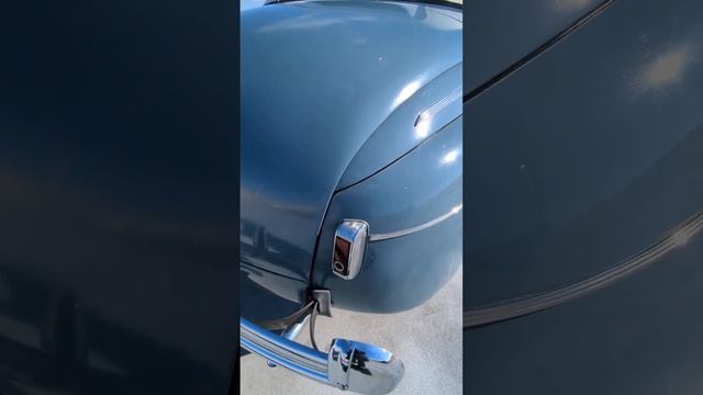 1941 Ford Super Deluxe Convertible смотреть онлайн