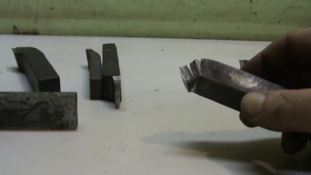 Правила заточки резцов. Новый камень на наждак. смотреть онлайн