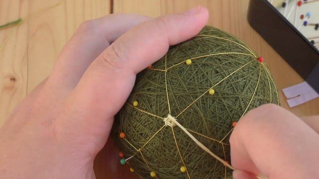 Темари Цветок Лотоса, вышивка трилистника Митсубане Кикку смотреть онлайн