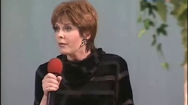 Клара Новикова - про семейные отношения смотреть онлайн