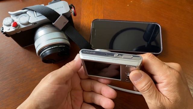 【W830】今も売られているCCDセンサーのコンデジ【SONY】