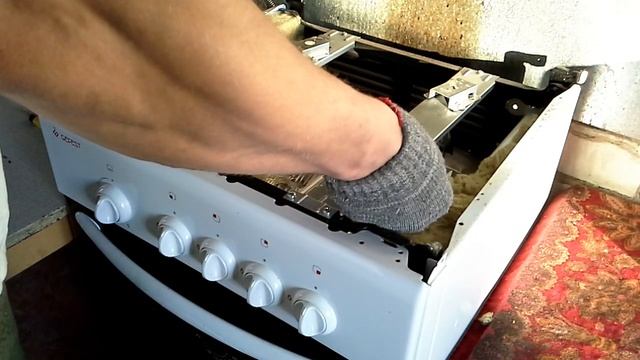 Подгорает низ духовки решение