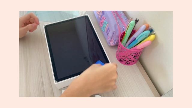 UNBOXING my dad's UNIVERSITY PRESENTS: MACBOOK AIR 2020 (rose gold) and IPAD AIR 4 (silver) смотреть онлайн
