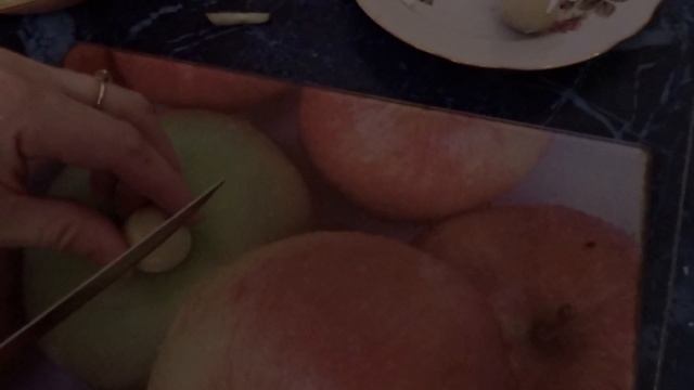 Салат с кальмарами смотреть онлайн