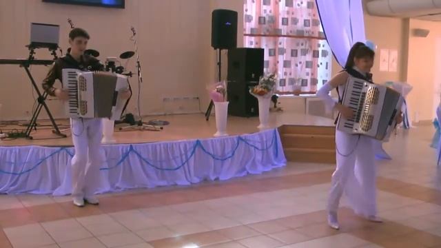 Аккордеон дуэт "Идиллия " Веро" смотреть онлайн