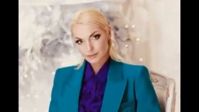 По особенности фигуры балерину Анастасию Волочкову быстро вычислили на «Маска.Танцы» смотреть онлайн