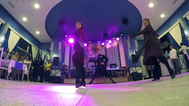 Georgian dance with swords Batumi Грузинский танец с мечами смотреть онлайн