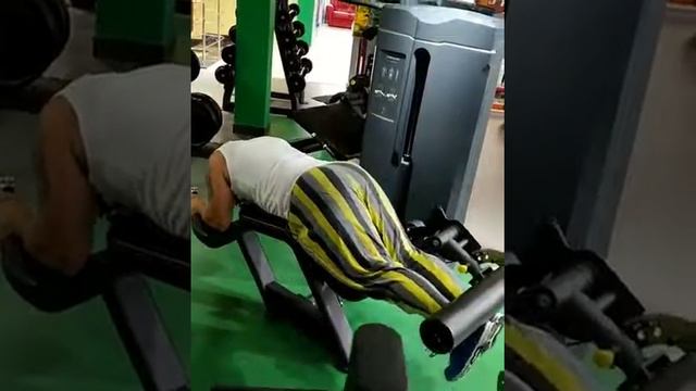 YES gyms, студия растяжки и функционального тренинга - упражнения для ног смотреть онлайн