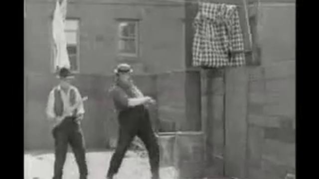 Бастер Китон. Соседи (17 мин).