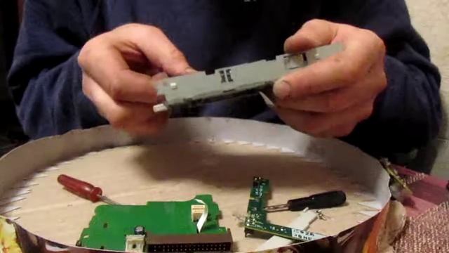 Что внутри флоппи диска. смотреть онлайн