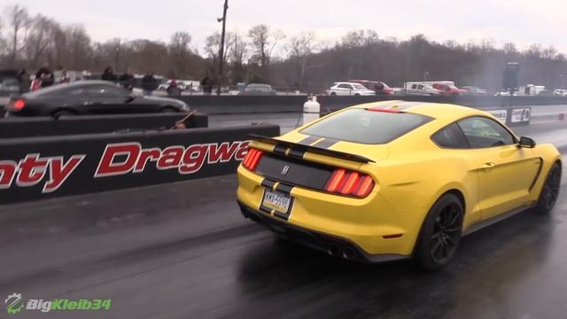 Shelby GT350 Real World Quarter Mile Passes смотреть онлайн