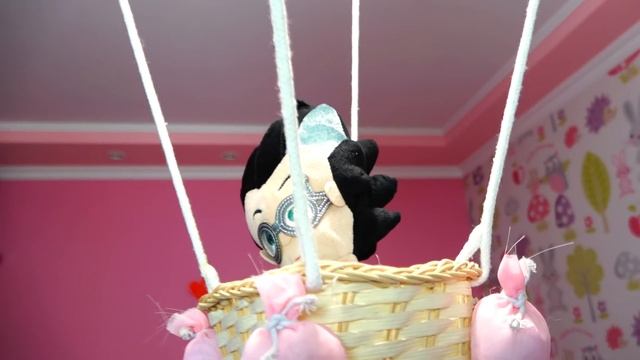 ГЕРОИ В МАСКАХ Амелька превращается в Алетт Ромео забрал ЛОЛ