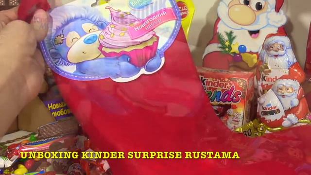 Viele Neujahrs Süßigkeiten, Bonbons und Kinder Surprise. Auspacken Geschenk-Sets смотреть онлайн