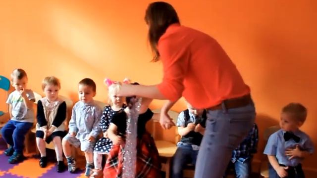 ДЦ Маленький Гений - досуг "осень" младшая группа гкп смотреть онлайн