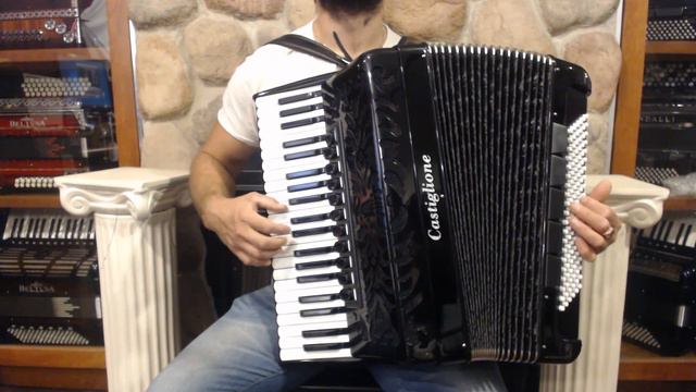 CASTIG120BKM - Black Castiglione Tone Chamber Piano Accordion LMMM 41 120 $3999 смотреть онлайн