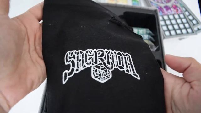 Распаковка настольной игры Sagrada смотреть онлайн