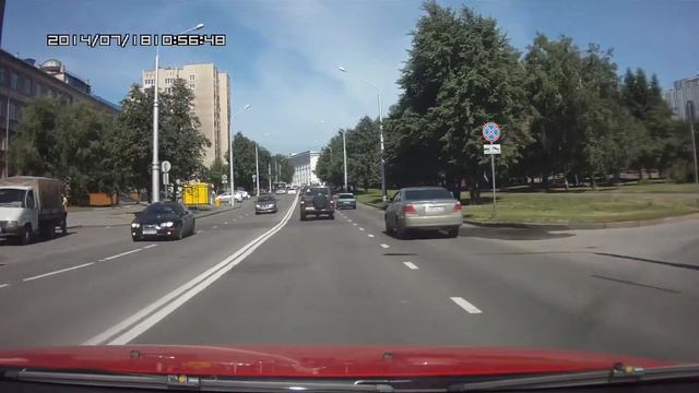 По центру Кемерово, видео с регистратора смотреть онлайн