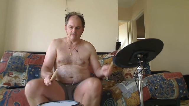 The Offspring - Pretty fly for a white guy drum along смотреть онлайн