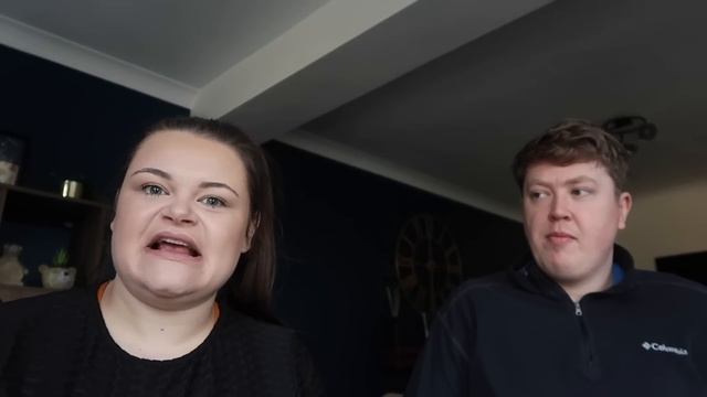 BOYFRIEND VS GIRLFRIEND WHO CAN LOSE THE MOST WEIGHT IN A MONTH? £500 WINNER!!!! смотреть онлайн