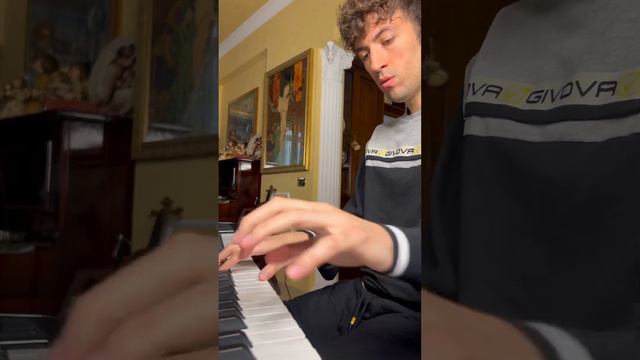 Shostakovich Waltz no. 2 #piano #music #shostakovich #waltz #flaviobelardo смотреть онлайн