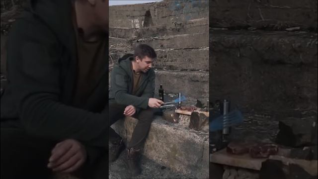 Лучший походный гриль за 500₽  не реально вкусно получается на гималайской соли , попробуйте