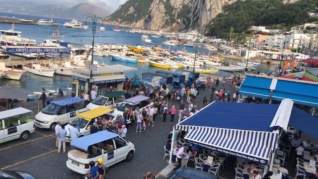 Marina Grande complete view, Capri Island смотреть онлайн