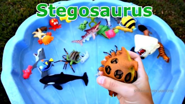 Wild Zoo Animals Toys - Baby and Mom Learn Animals Names With Educational Toys смотреть онлайн