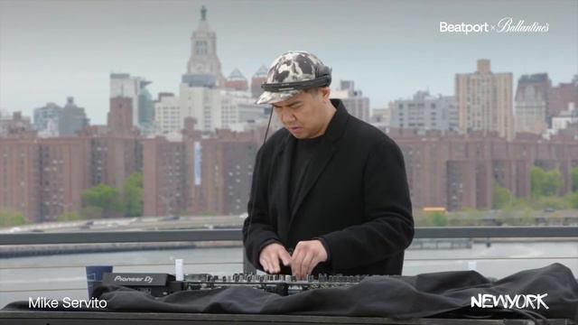 Mike Servito | @beatport x @ballantines True Music: New York смотреть онлайн