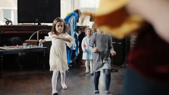 Детский день рождения в лофте смотреть онлайн