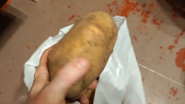 Как перебирать картошку для хранения на зиму ? смотреть онлайн