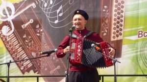 Руслан Карташов - "Еду я на тракторе".